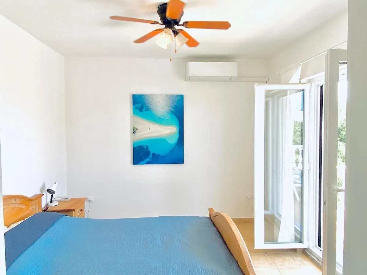 Villa Infinity Mandre Holiday home