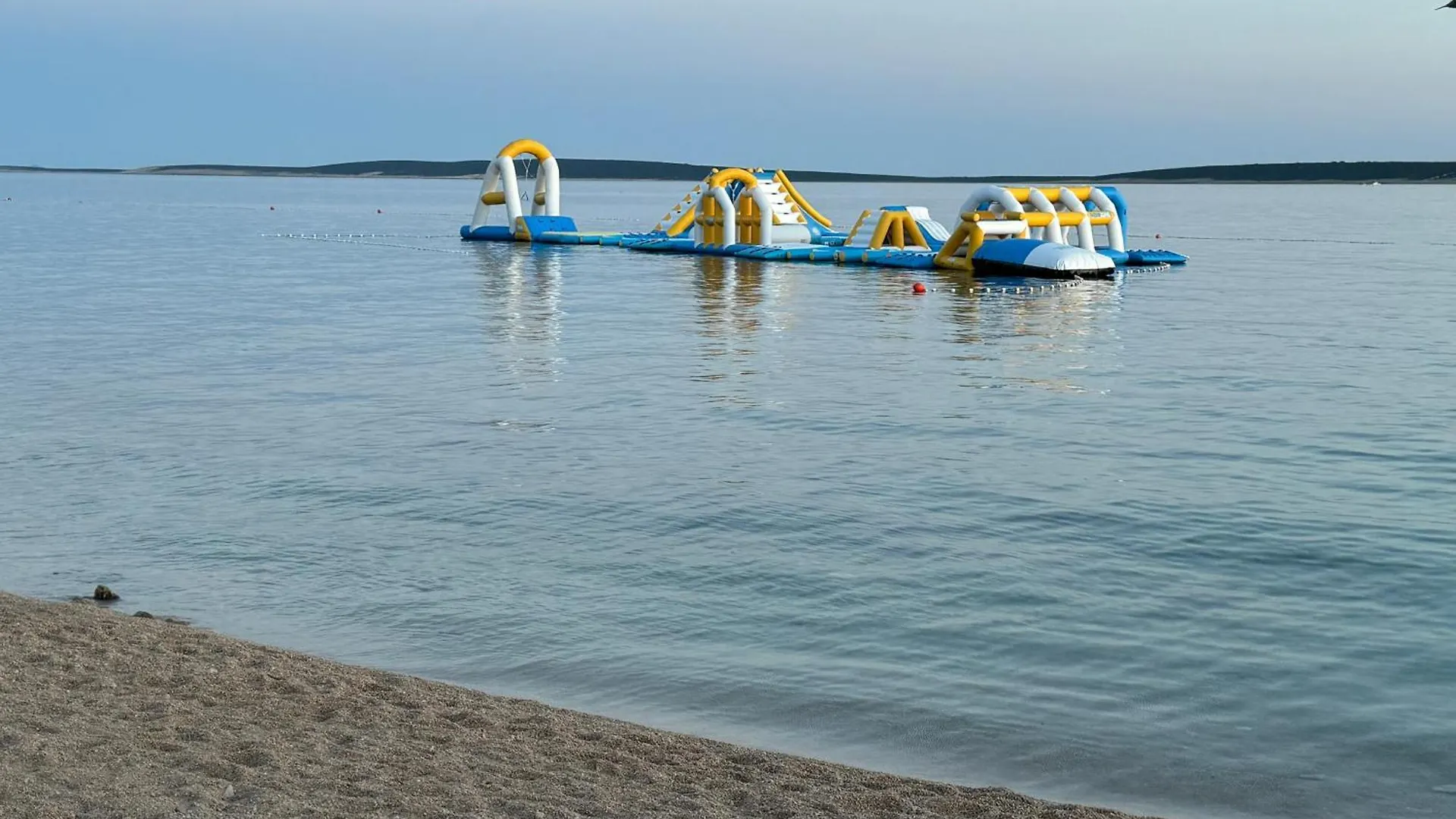 Villa Infinity Mandre 0*,  Croatia